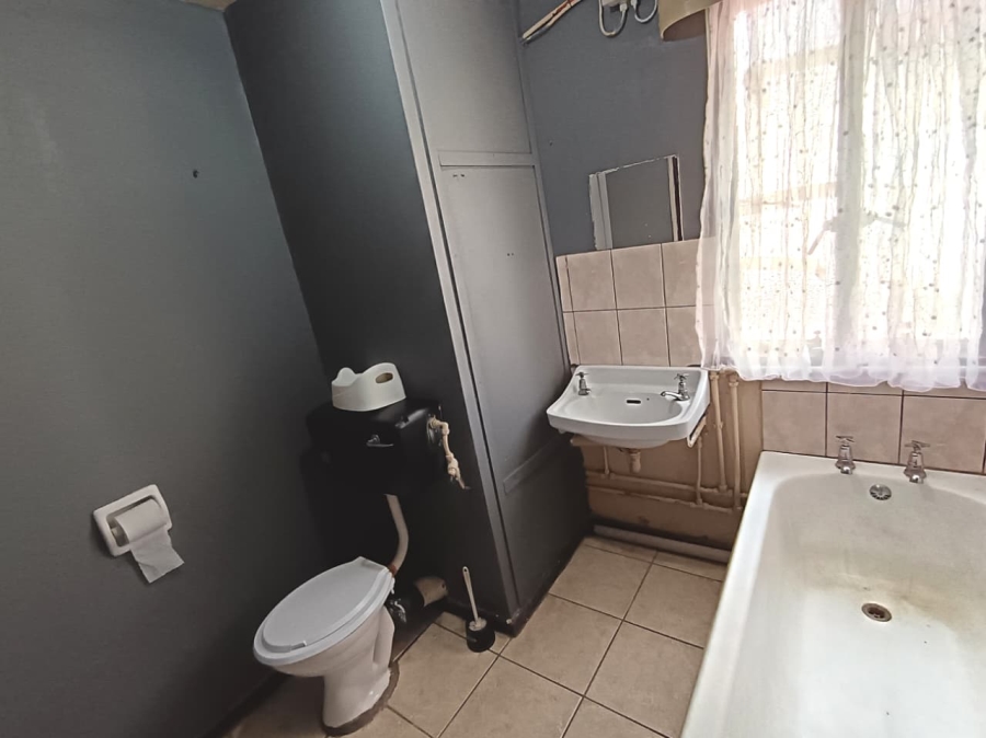 2 Bedroom Property for Sale in Algoa Park Eastern Cape